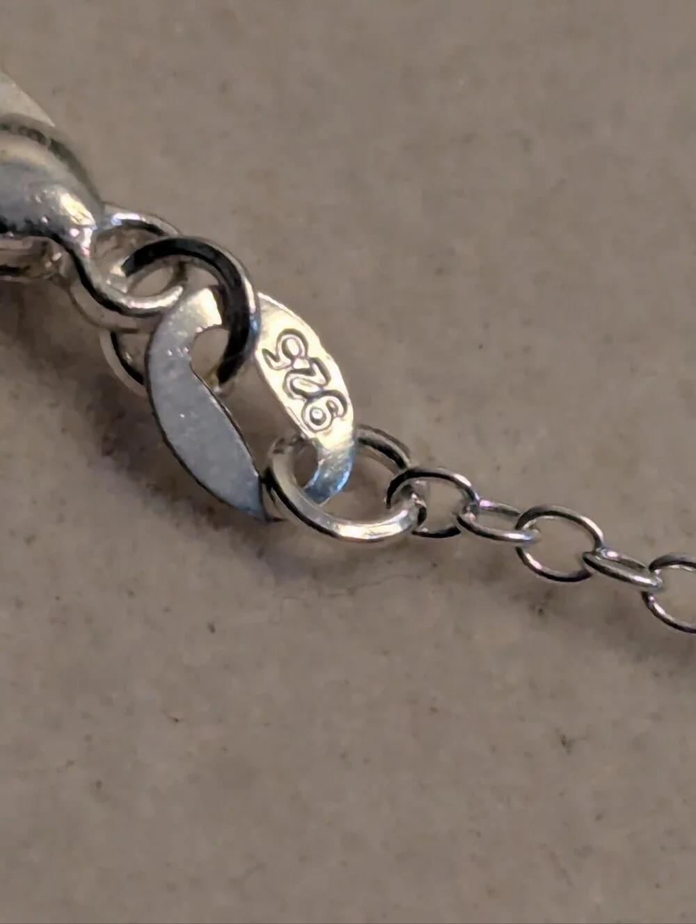 Opalite Minimaliat Necklace — 3/4